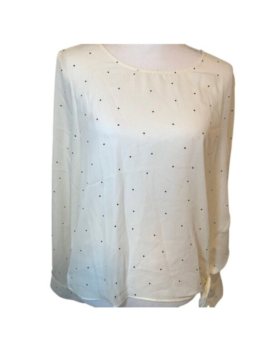 Socialite Womens XL White Polka Dot Long Sleeve Blouse With Tie Front & Keyhole
